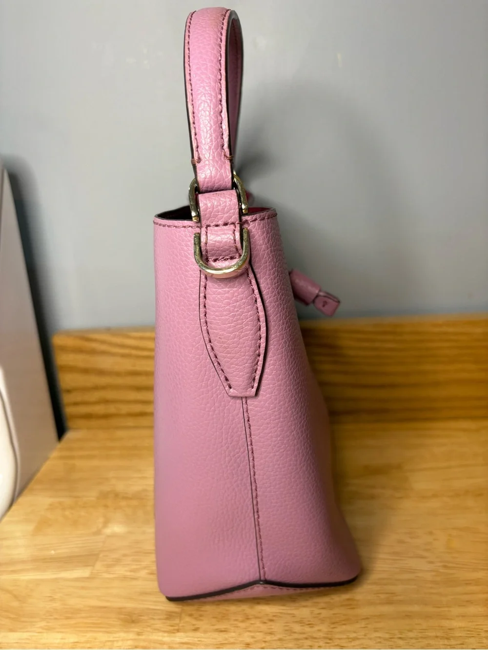 Kate Spade Mauve Pebbled Leather Bucket Bag